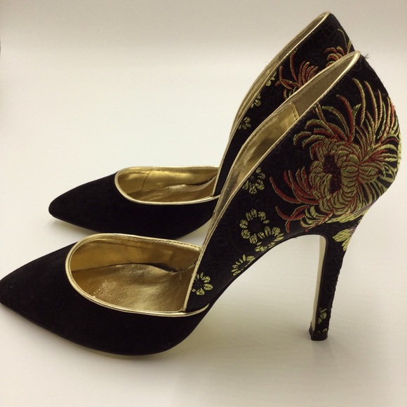 ALDO |Velvet pointy mandarin style stiletto SZ 10
